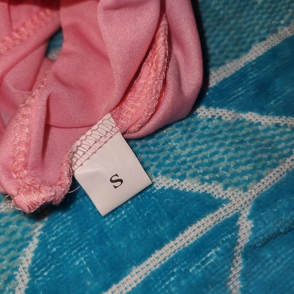 Adorable Princess shirt! SIZE Small - Picture 4 of 5